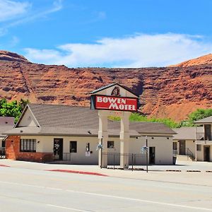 Bowen Motel